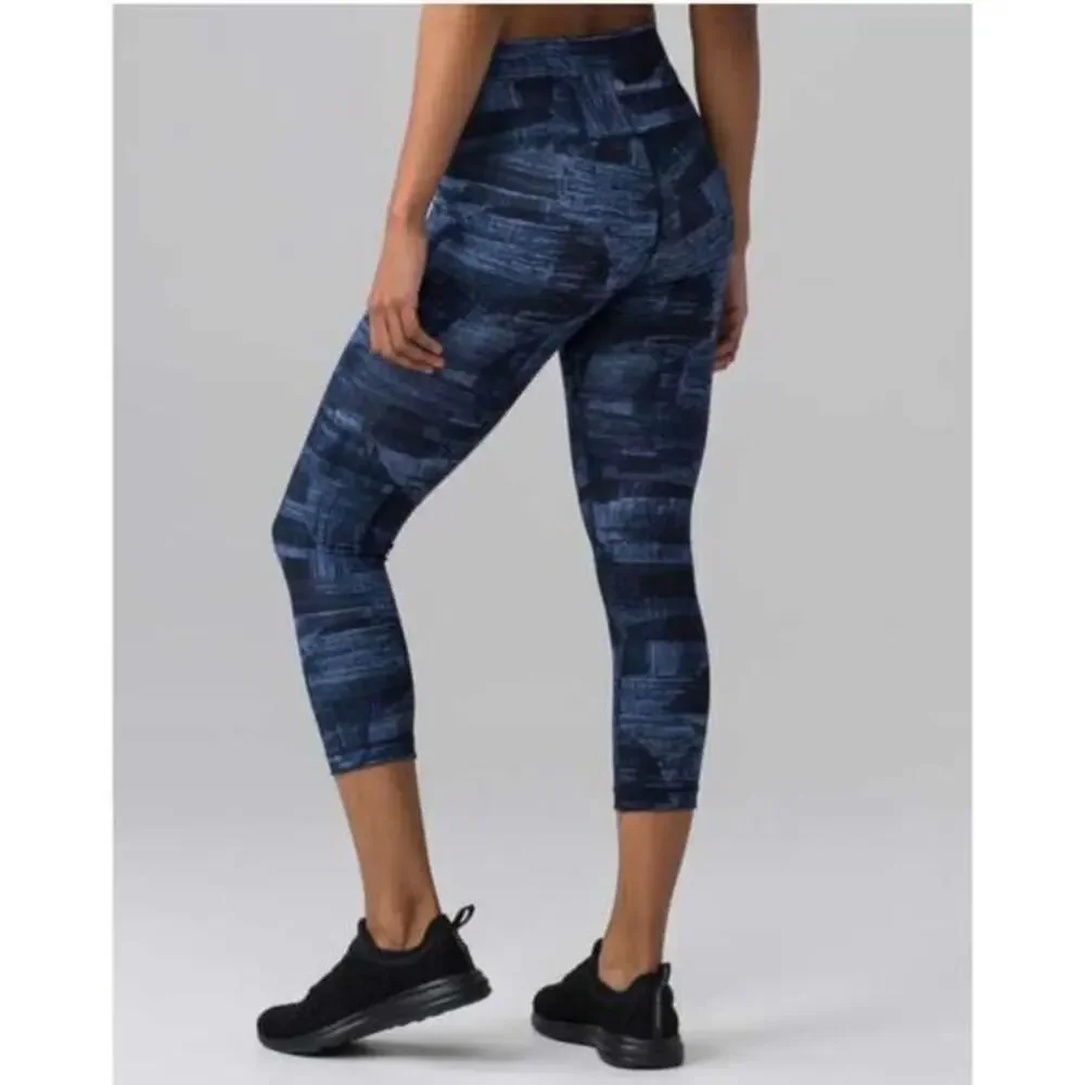 Lululemon Wunder Under Luxtreme High-Rise Crop Leggings Blue Midnight Size 4